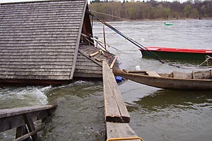 provisorische Br&uuml;cke