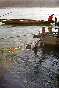 taucher im wasser